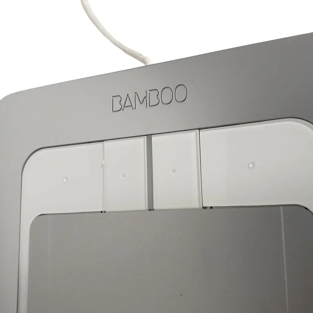Wacom Bamboo Fun Digital Drawing Tablet Graphics Pen Silver USB Cable CTH-461/S